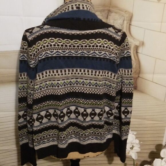 Foxcroft Aztec design cardigan   - Picture 4 of 6